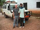 Entre Bertoua et Yokadouma nous sommes conduits par un 4x4 de WWF, c'est plus confortable !
